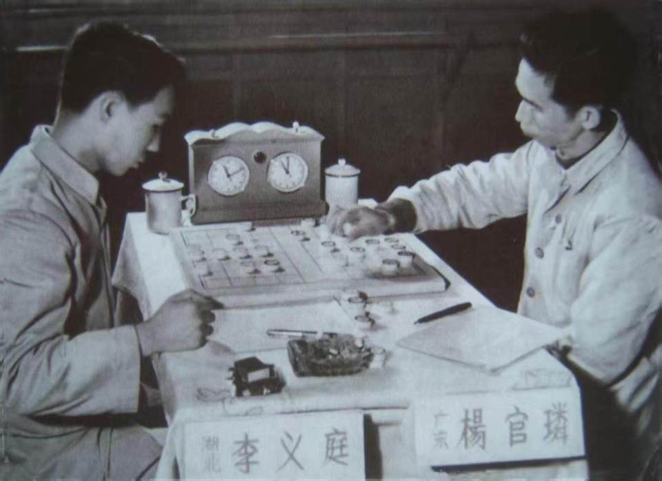 的争议, 运动员, xKkYd