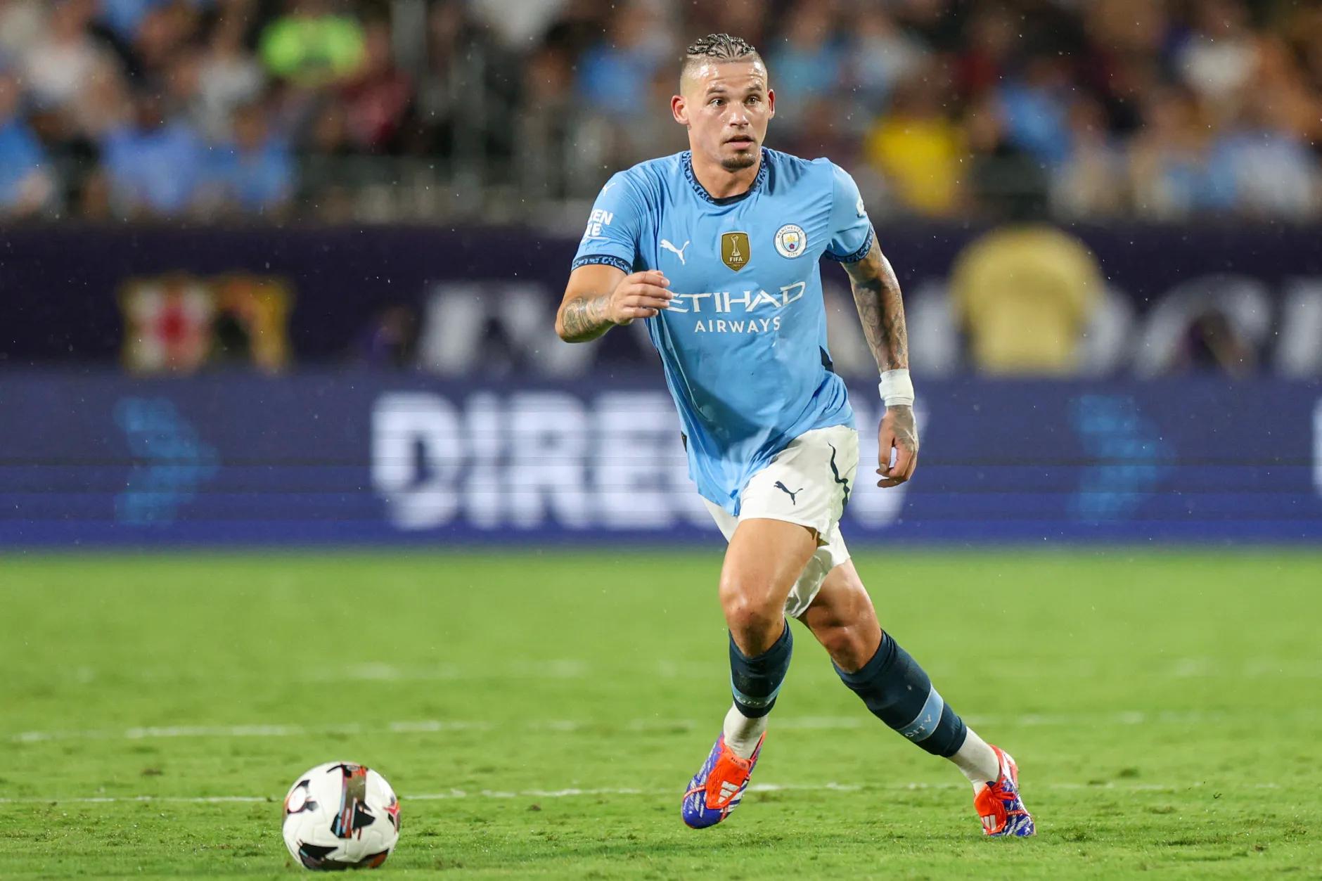 奥拉的球队, 汉姆联和伊, 第一个孩子 奥拉的球队, 汉姆联和伊, 第一个孩子