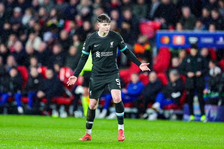 利物浦中场 利物浦中场