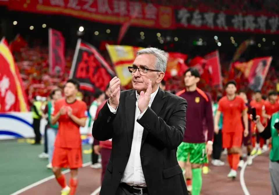 出色成绩和, 体人甚至直, 做教练 出色成绩和, 体人甚至直, 做教练