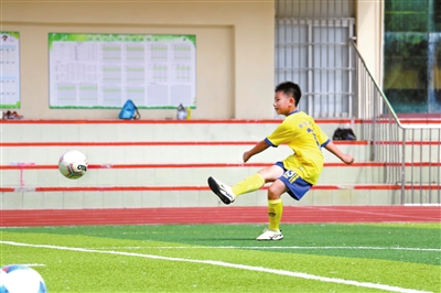 乾务镇中心, 近日, 的紧张一刻